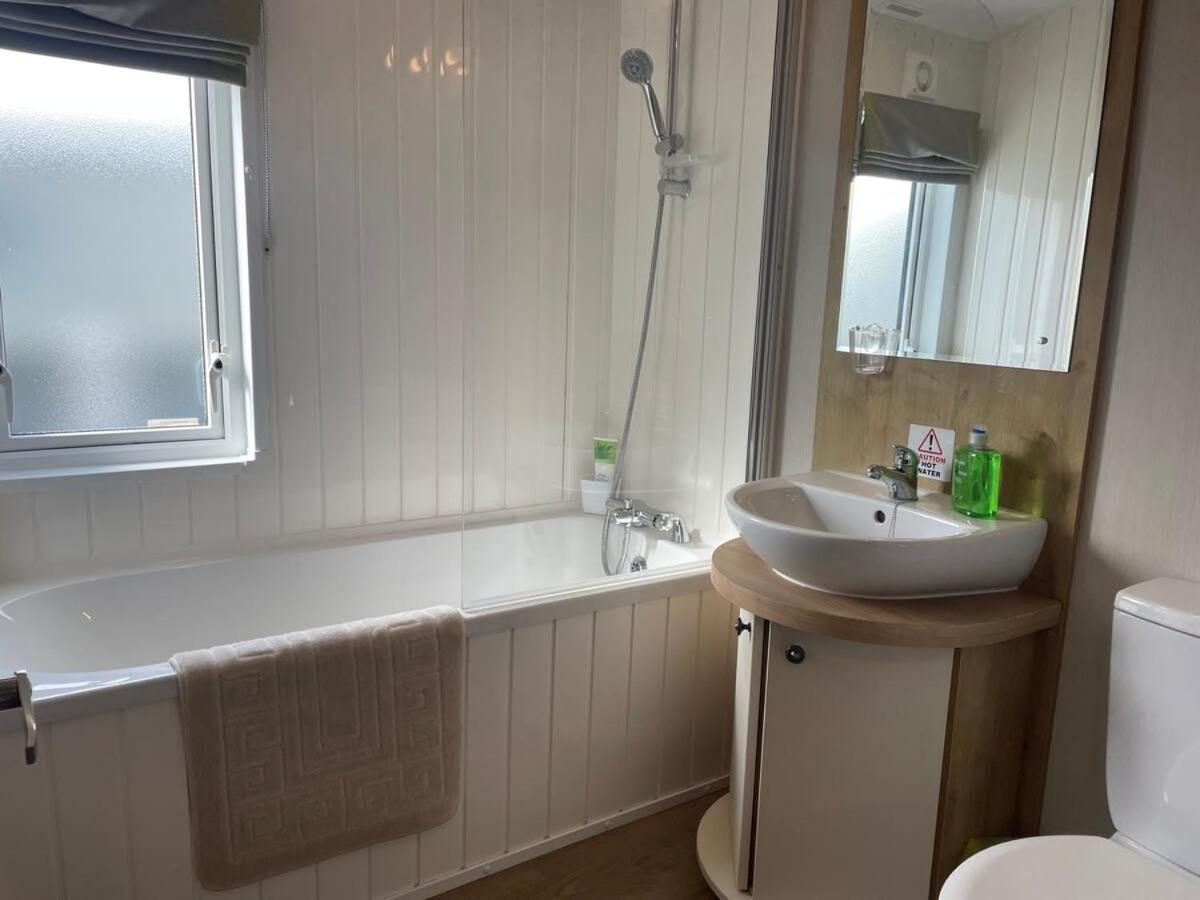 42 Woodland Walk Pevensey Bay Holiday Park Sleeps 6 Bagian luar foto