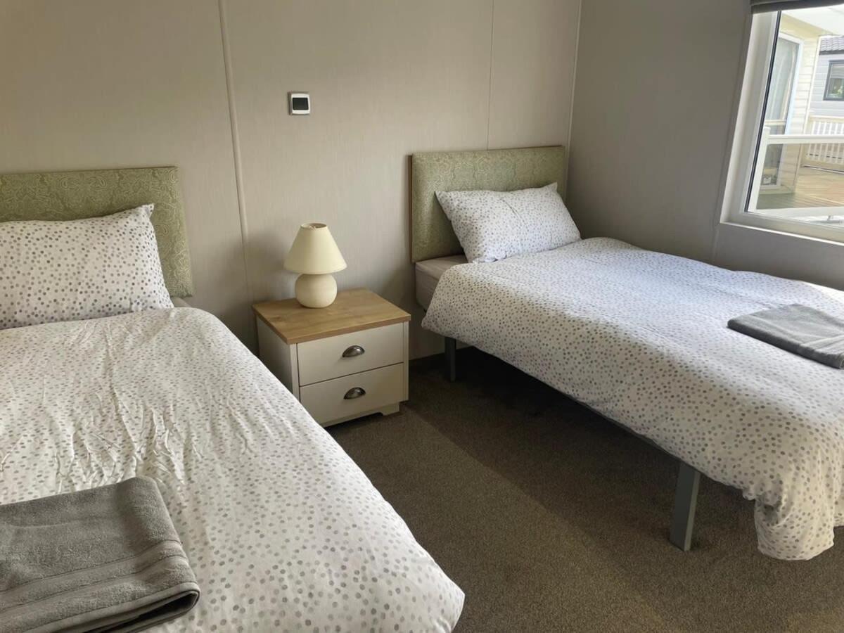 42 Woodland Walk Pevensey Bay Holiday Park Sleeps 6 Bagian luar foto